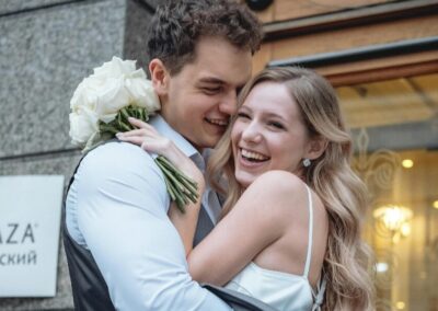 Five Easy Steps To Create The Perfect, White Smile For Your Big Day