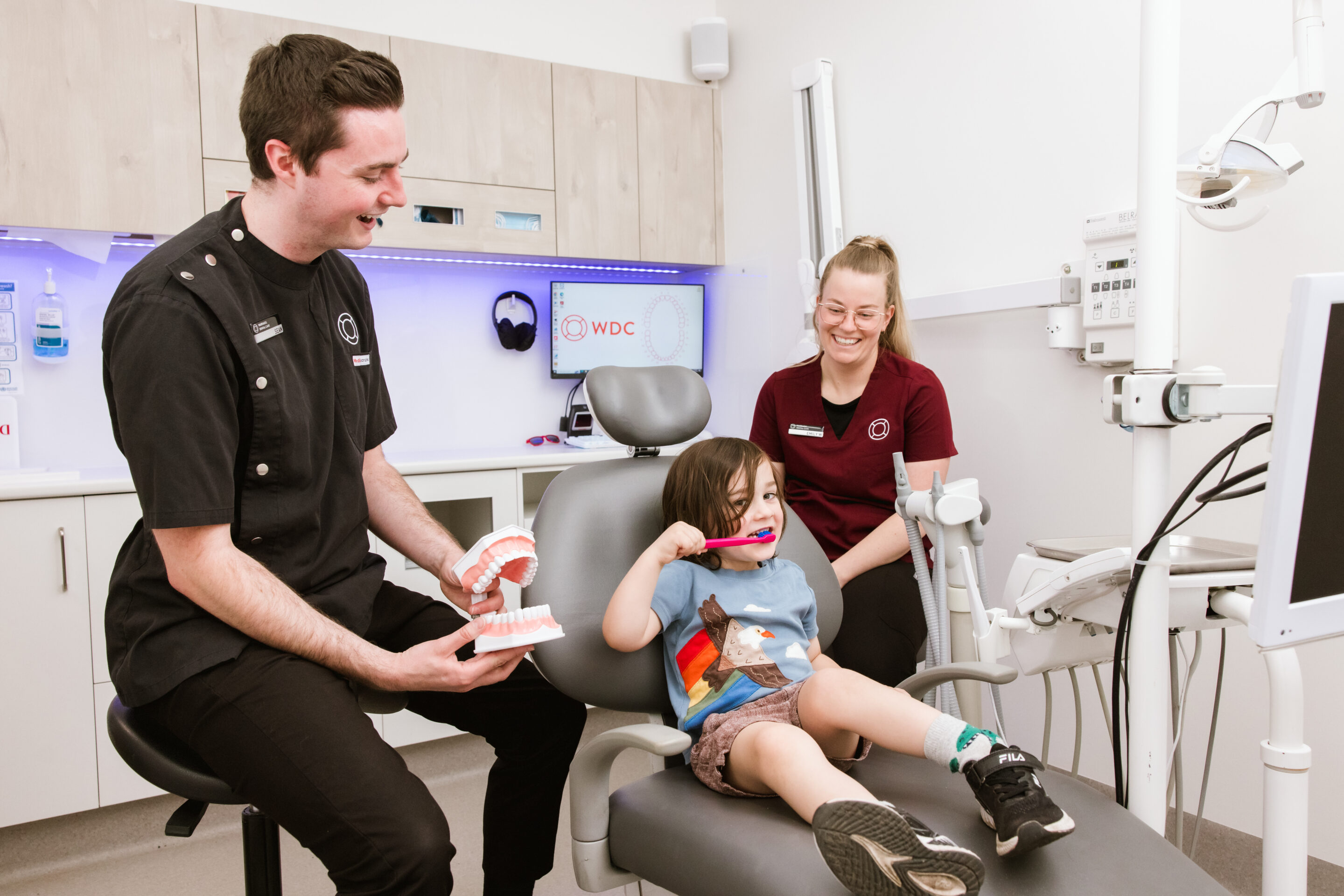 Family Dentist Near You: One Practice for Everyone (Yes, Even Your Nervous Teenager)